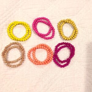 Sets of 2 braclets